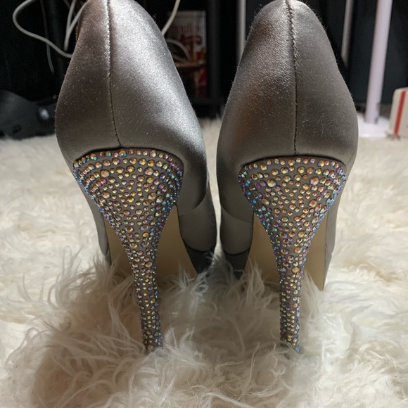 STEVE MADDEN Partyy-R Rhinestone Platform Pumps - Picture 3 of 8